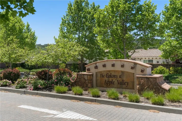 6000 Via Colonia Court, Atascadero, California 93422