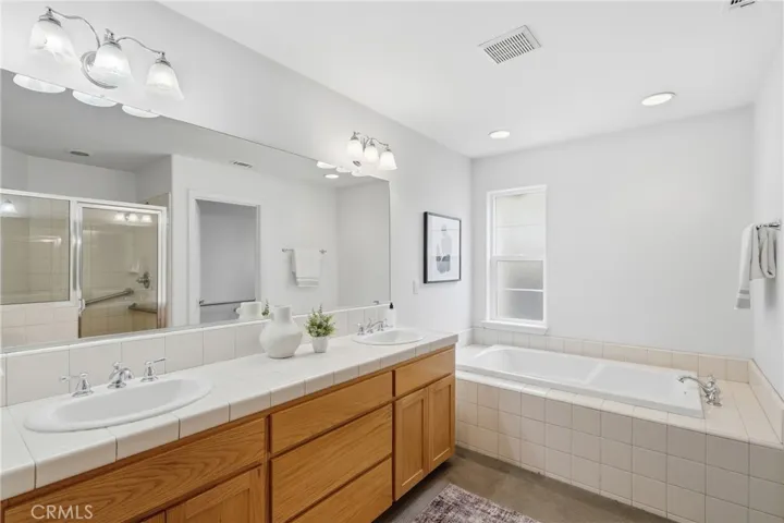 6000 Via Colonia Court, Atascadero, California 93422