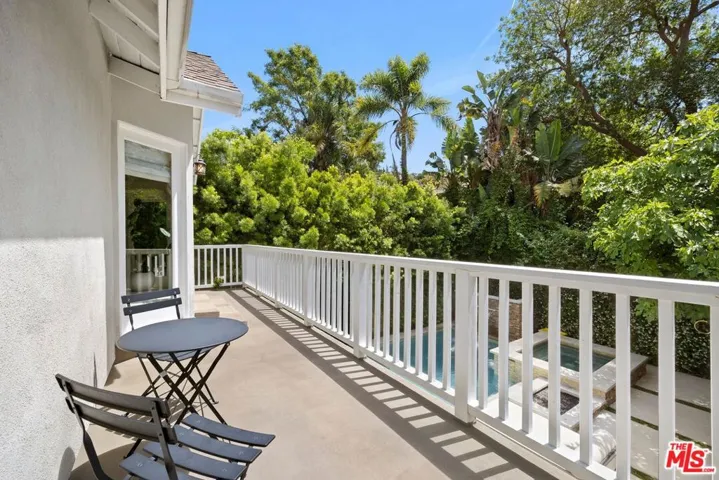 14640 Tustin Street, Sherman Oaks, California 91403