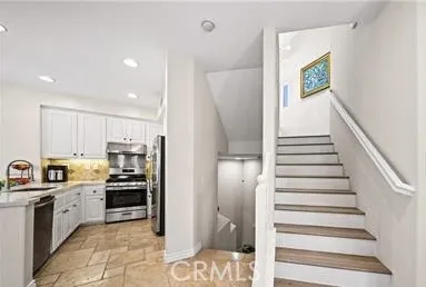 317 Tall Oak, Irvine, California 92603
