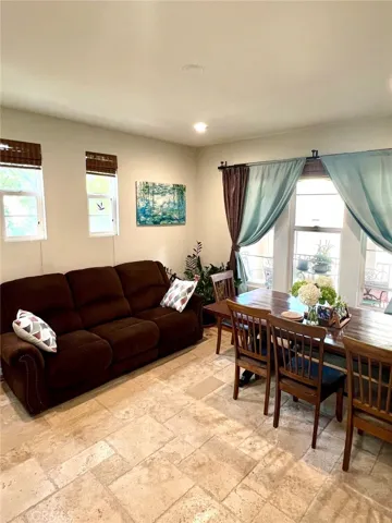 317 Tall Oak, Irvine, California 92603