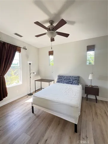317 Tall Oak, Irvine, California 92603