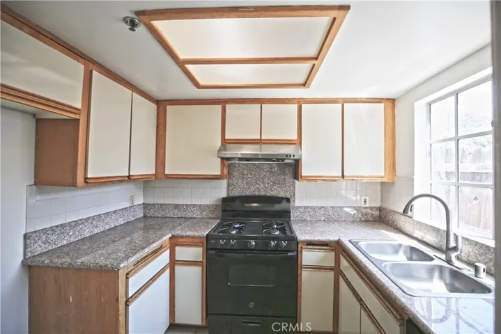 1211 Huntington Drive F, South Pasadena, California 91030