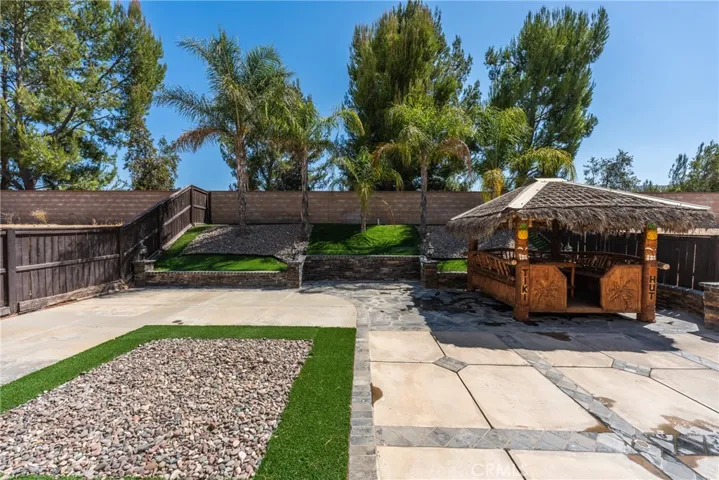 Impressive built-in outdoor kitchen and BBQ area for entertaining.
