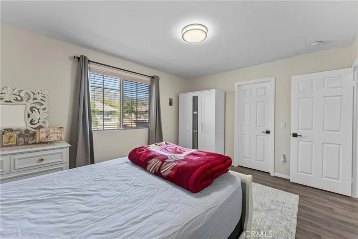 Charming bedroom perfect for relaxation and comfort.