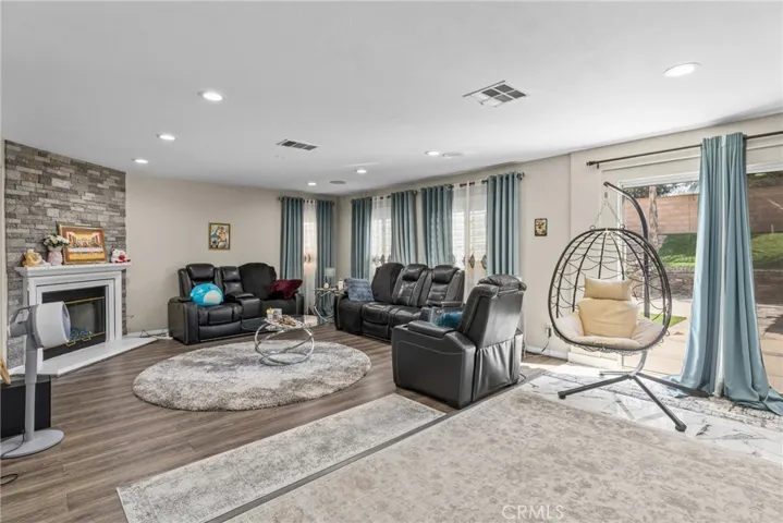 Elaborate sitting room or lounge space with stylish decor.