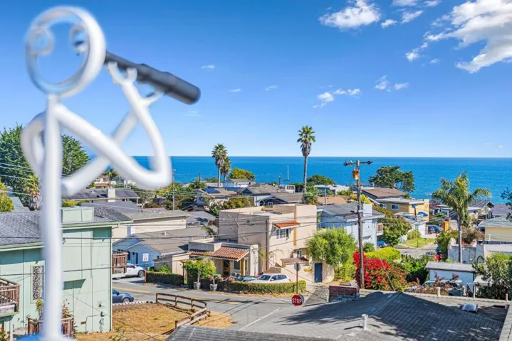 149 Coates Drive, Aptos, California 95003