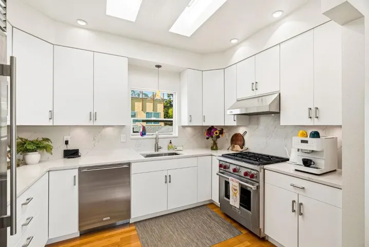 149 Coates Drive, Aptos, California 95003