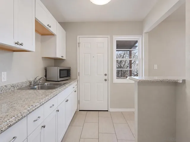 6430 University Ave, San Diego, California 92115