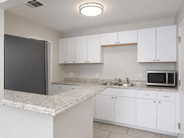 6430 University Ave, San Diego, California 92115