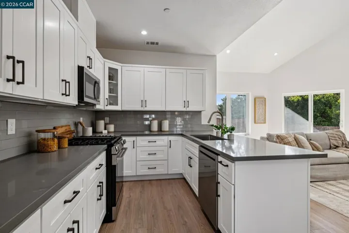 1713 Berrywood Dr, Concord, California 94521