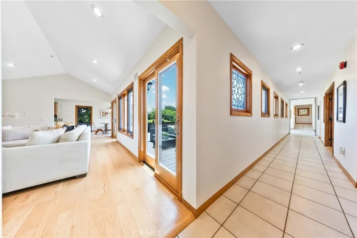 1209 S 8th Avenue, Arcadia, California 91006
