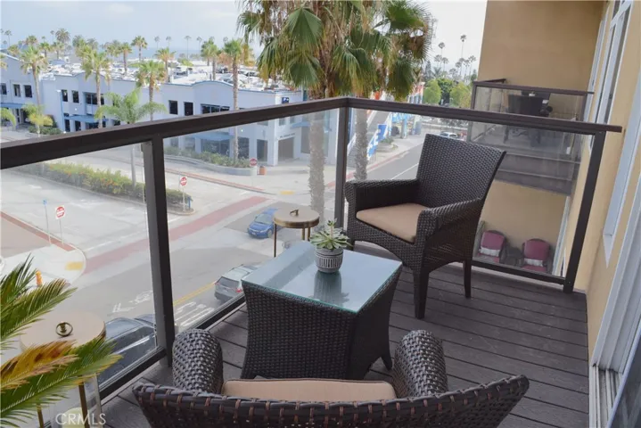 301 Mission Avenue 409, Oceanside, California 92054