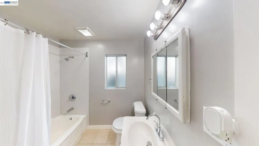 3502 Brookdale Ave, Oakland, California 94619