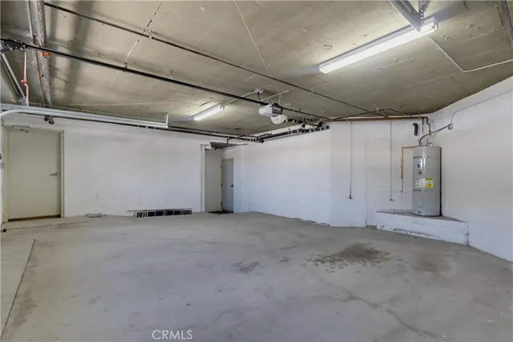 2-car Direct Access Garage