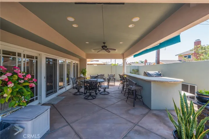 6138 James Alan, Cypress, California 90630