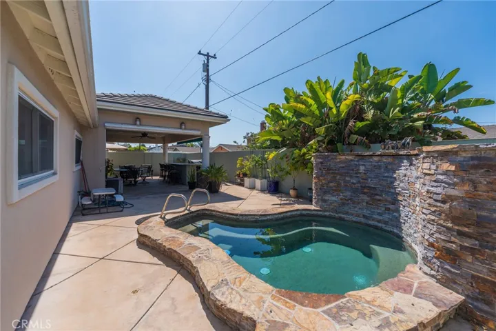 6138 James Alan, Cypress, California 90630