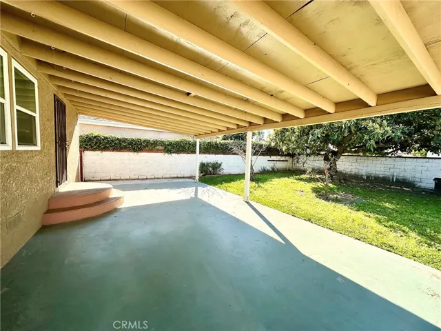 patio backyard