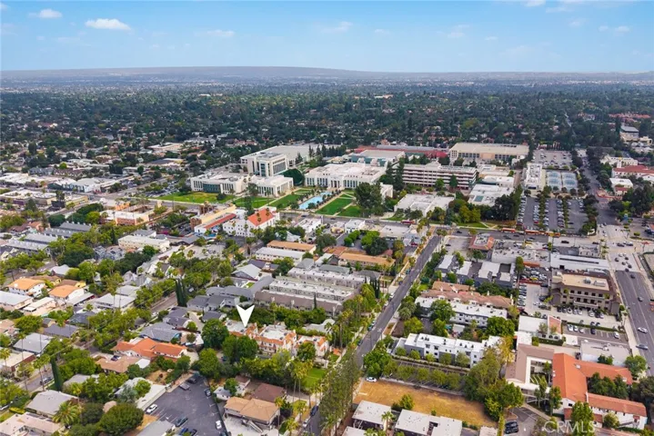 102 Harkness Avenue G, Pasadena, California 91106