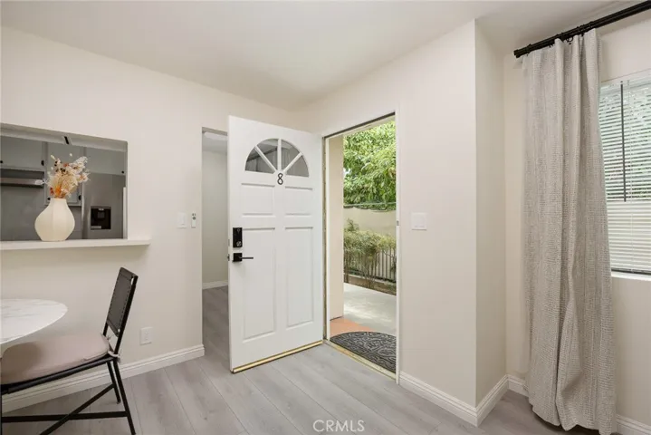 102 Harkness Avenue G, Pasadena, California 91106