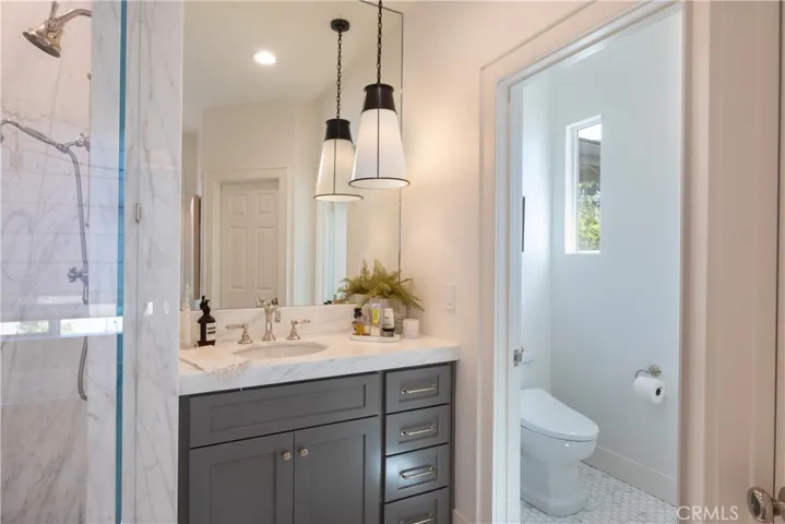 Owner's Suite Bathroom