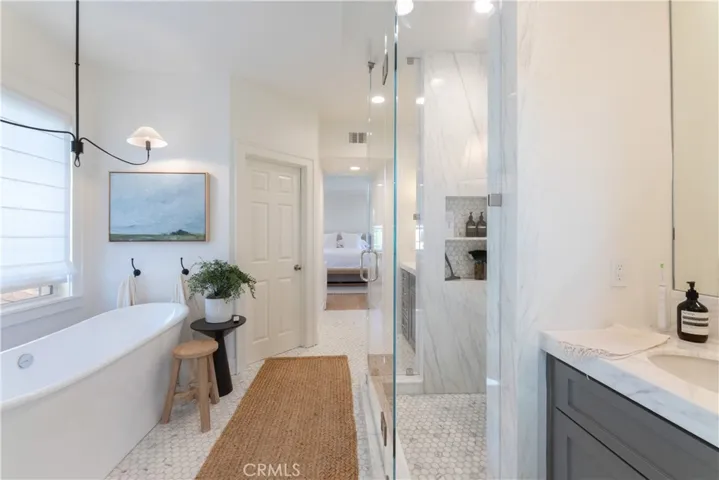Owner's Suite Bathroom