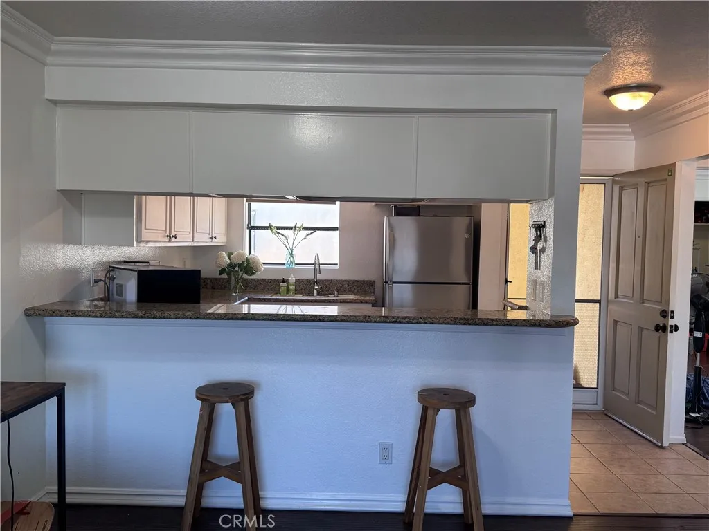 Living room/kitchen