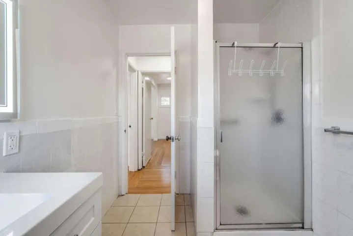 1305 Walnut Street, Alameda, California 94501