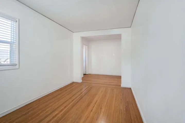 1305 Walnut Street, Alameda, California 94501