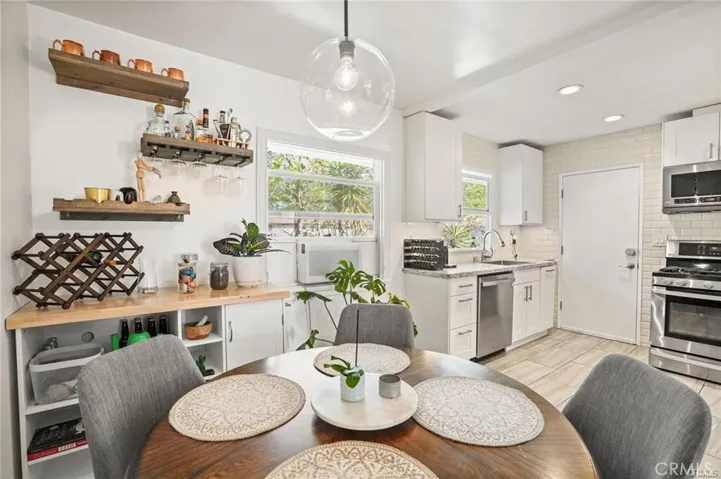 5841 Bowcroft Street 4, Los Angeles, California 90016