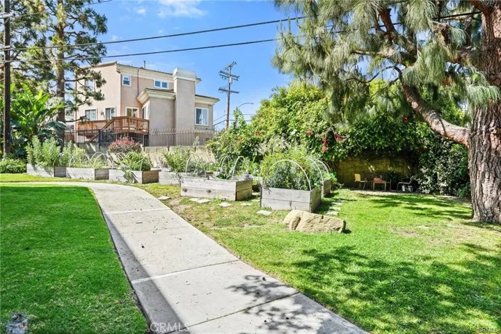 5841 Bowcroft Street 4, Los Angeles, California 90016