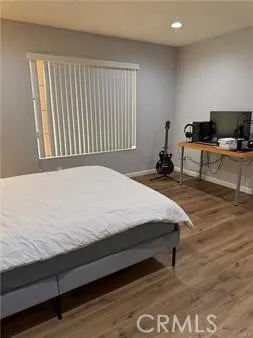 99 Oxford, Irvine, California 92612