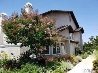 99 Oxford, Irvine, California 92612