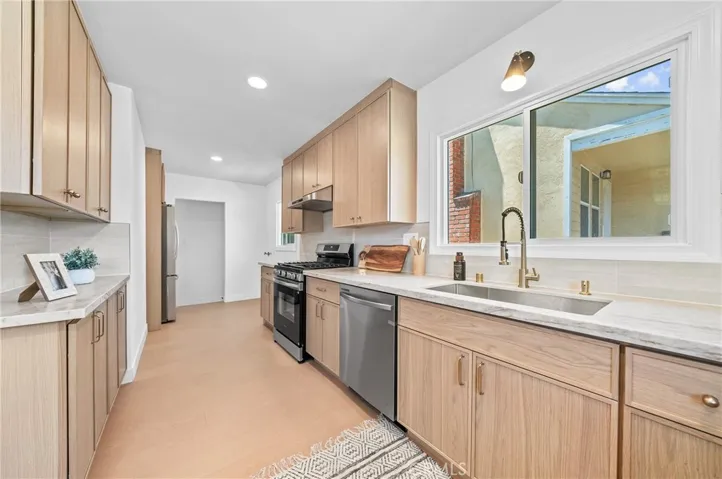 2437 Westmont, Alhambra, California 91803