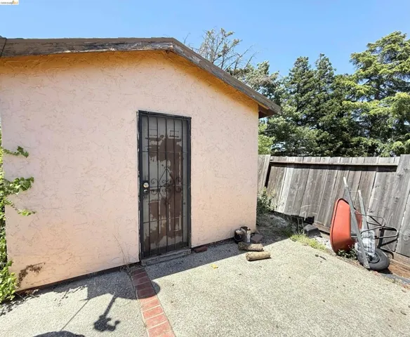 133 Meadowlark Way, Hercules, California 94547