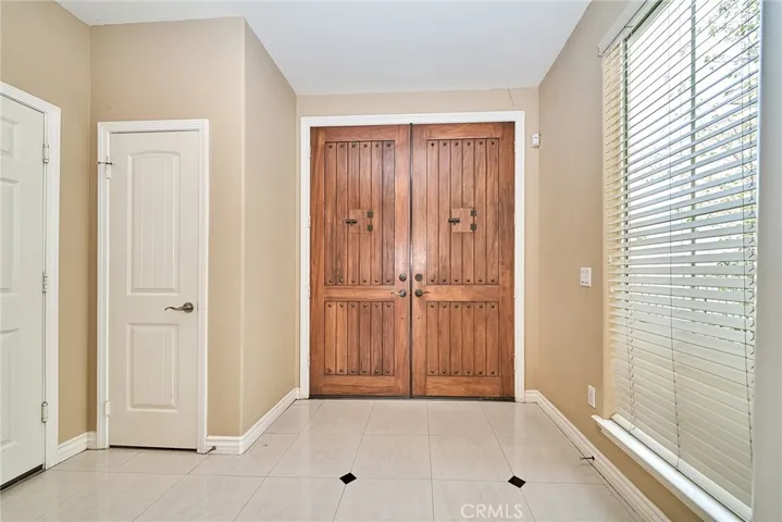 2577 Mountain Avenue, Duarte, California 91010