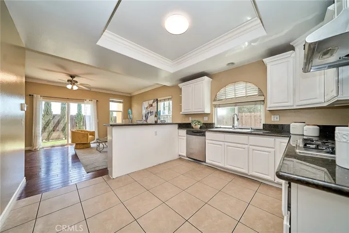 2577 Mountain Avenue, Duarte, California 91010