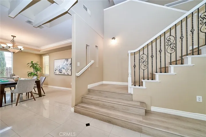2577 Mountain Avenue, Duarte, California 91010