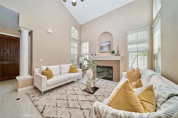 2577 Mountain Avenue, Duarte, California 91010