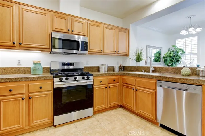 47 Strawflower, Ladera Ranch, California 92694