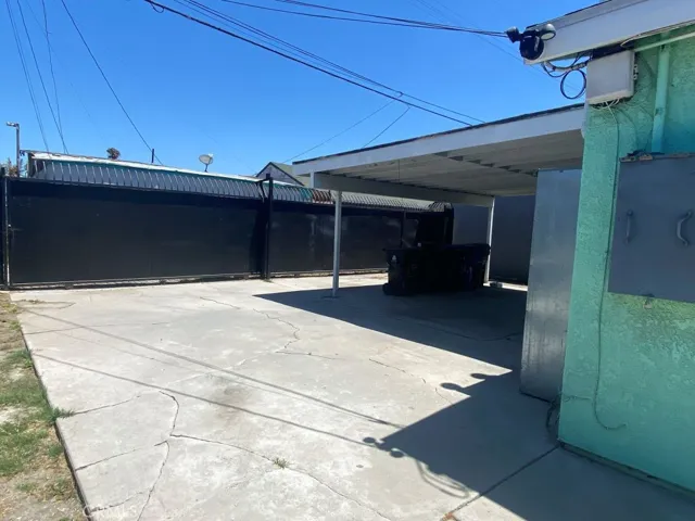 235 W 91st Street 2, Los Angeles, California 90003