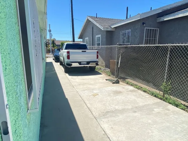 235 W 91st Street 2, Los Angeles, California 90003