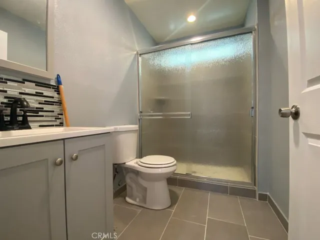 235 W 91st Street 2, Los Angeles, California 90003