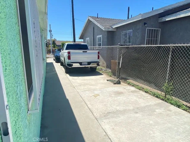 235 W 91st Street 2, Los Angeles, California 90003