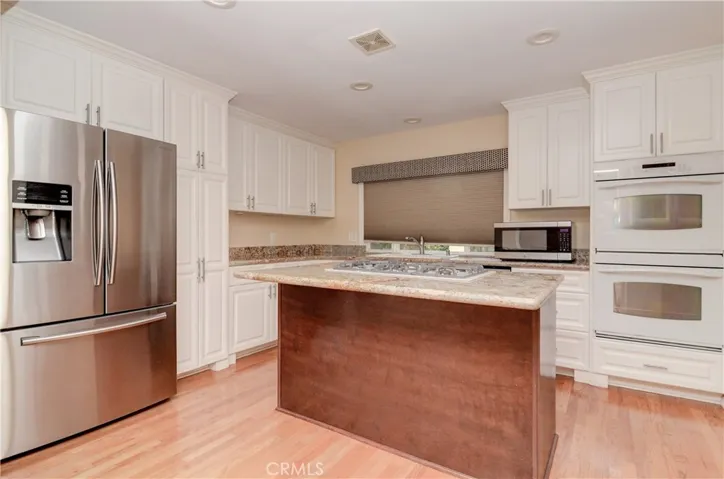 9772 Kite Drive, Huntington Beach, California 92646