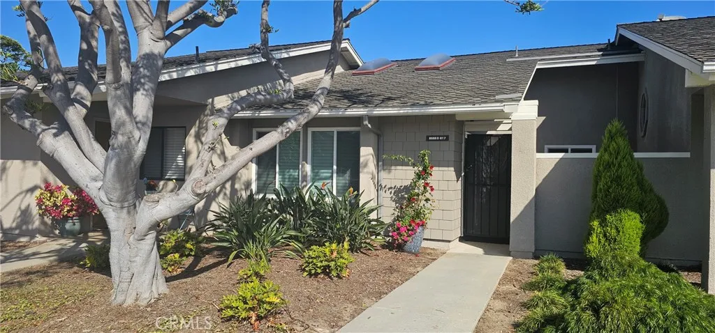 8566 Trinity Circle 817d, Huntington Beach, California 92646