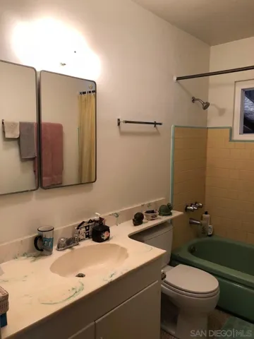 1223 Coral, El Cajon, California 92021