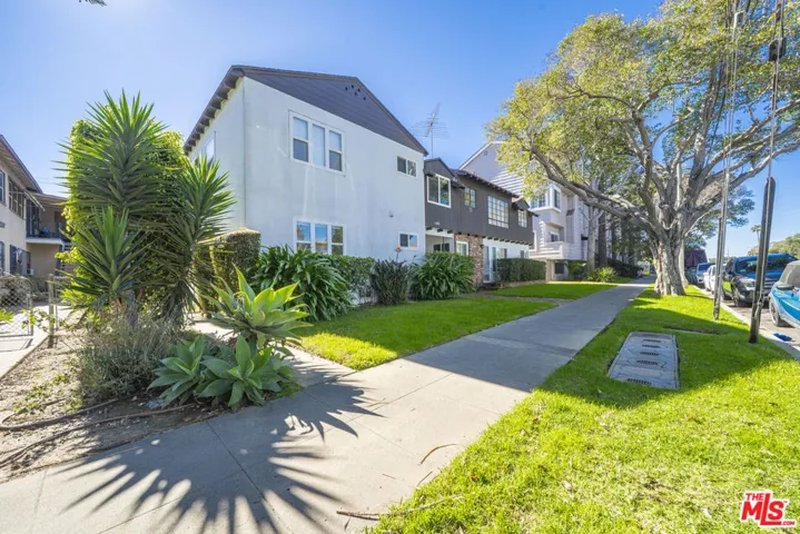 12012 Washington Place #7, Los Angeles, California 90066