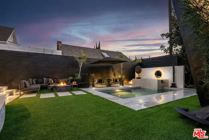 8752 Rangely Avenue, West Hollywood, California 90048