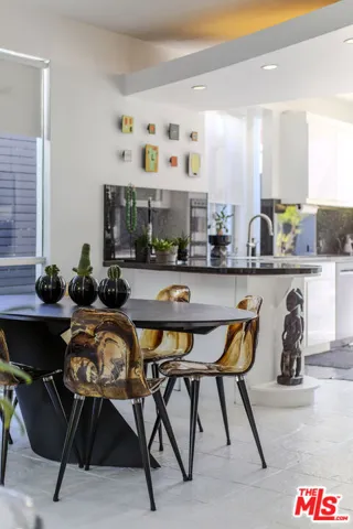 8752 Rangely Avenue, West Hollywood, California 90048